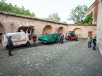 Auf Zeitreise im Straßenbau