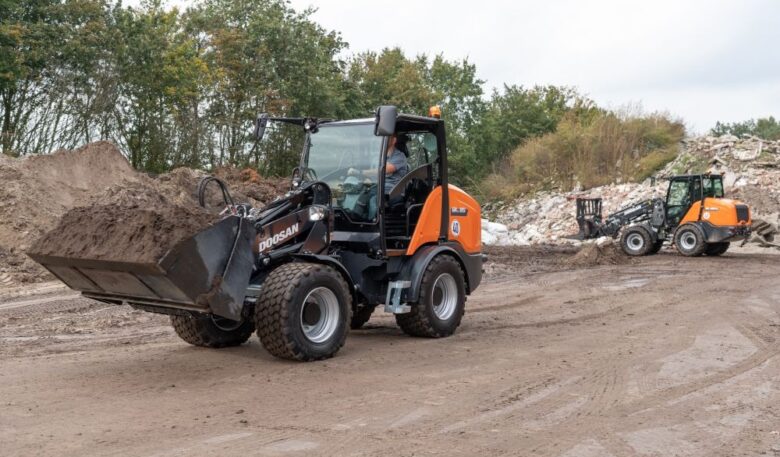 Tobroco-Modelle im Doosan-Gewand