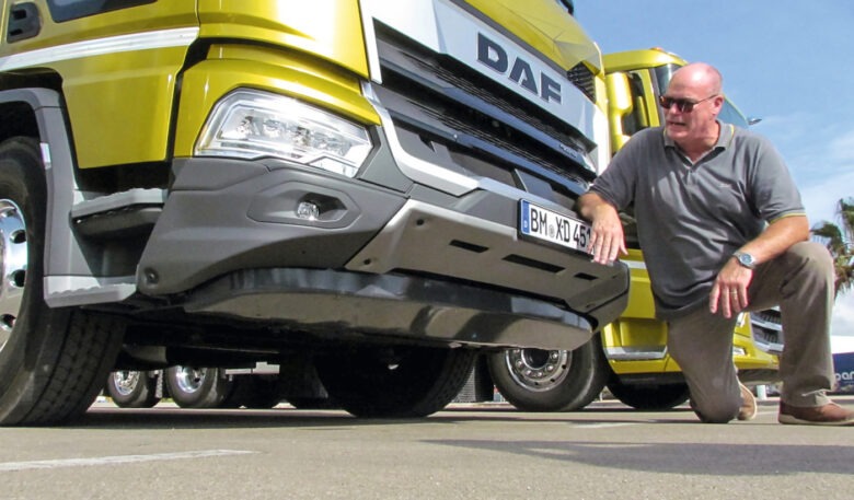 DAF XD Front mit Schutzblech