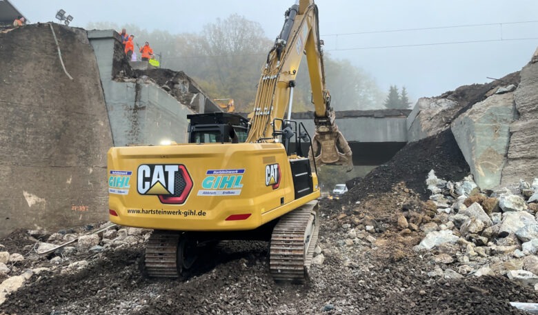 Hartsteinwerk Gihl setzt auf robuste Cat-Baumaschinentechnik