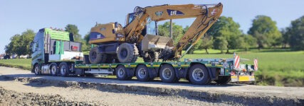 Baumaschinen sicher transportieren