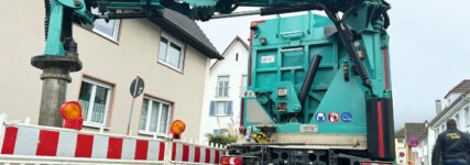 Saugbagger Hochrhein ersetzt Handschachtung