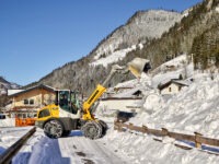 Liebherr-Radlader auf Eis und Schnee sicher und zuverlässig