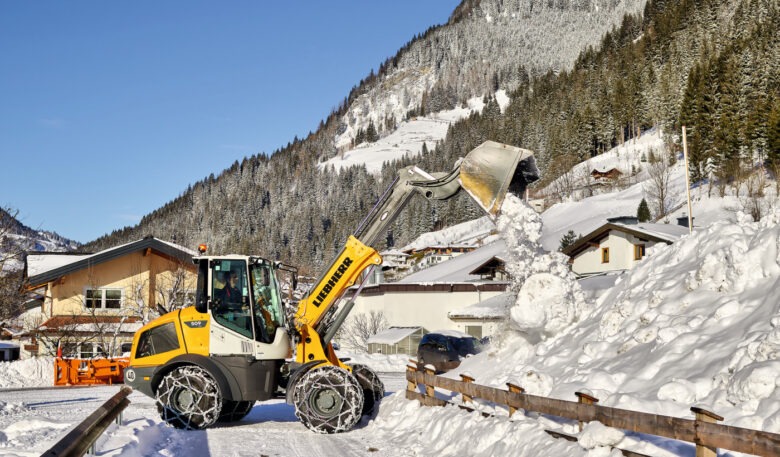 Liebherr-Radlader auf Eis und Schnee sicher und zuverlässig