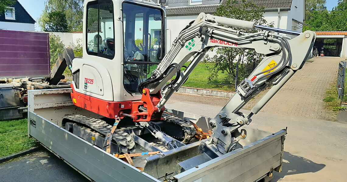 Takeuchi TB 225 Baggertest