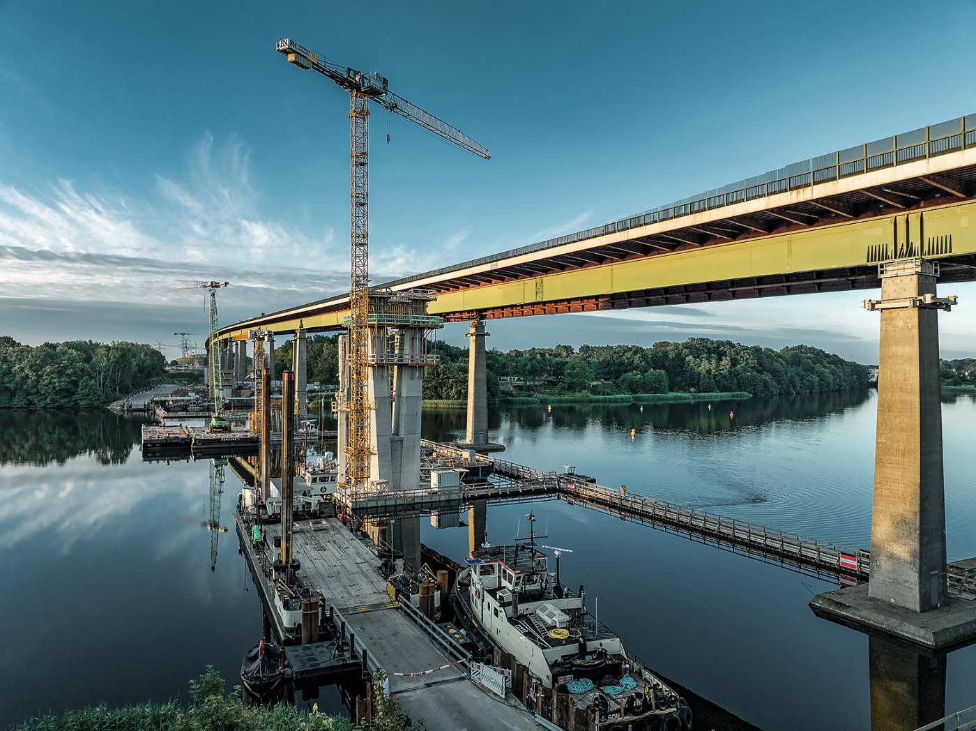 Liebherr, Rader Hochbrücke