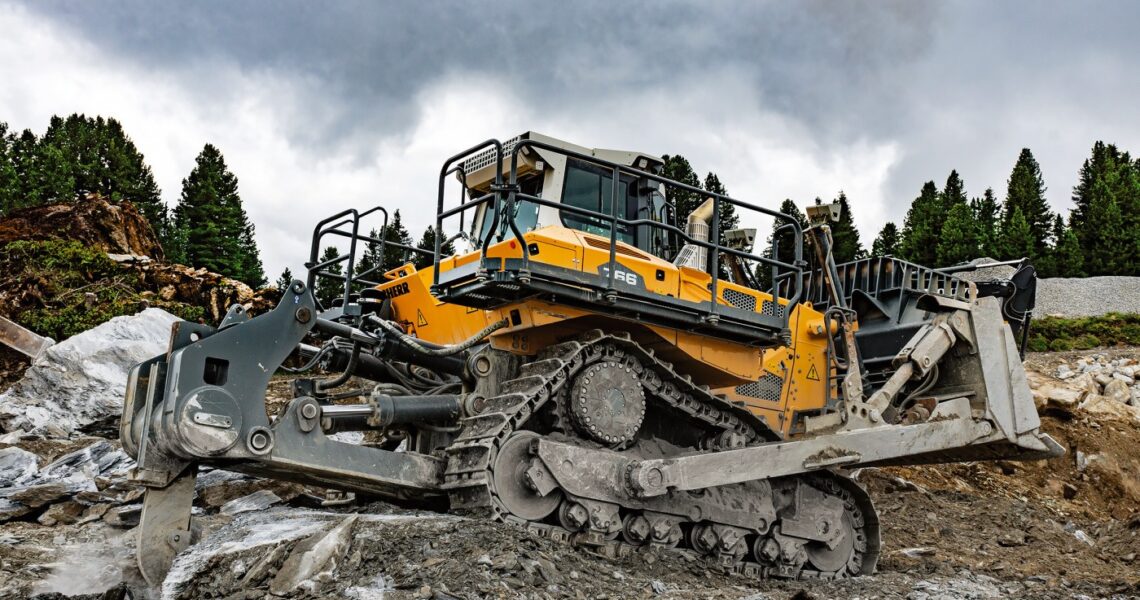 Liebherr-Planierraupe PR 766 G8